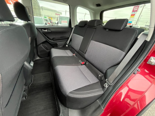 スバル フォレスター ２．０Ｉ－Ｌ アイサイト ４ＷＤ H29年 (九州・沖縄) 99