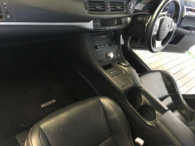 レクサス ＣＴ２００ｈ バージョンＬ H23年 () 99