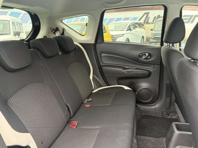 日産 ノート １．２ Ｅ－ＰＯＷＥＲ Ｘ H29年 (甲信越・北陸) 99