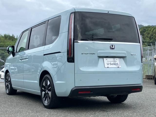 ホンダ ステップワゴン　ハイブリッド ２．０ Ｅ：ＨＥＶ エアー R5年 (九州・沖縄) 99
