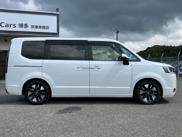 ホンダ ステップワゴン　ハイブリッド ２．０ Ｅ：ＨＥＶ エアー ＥＸ R7年 (九州・沖縄) 99