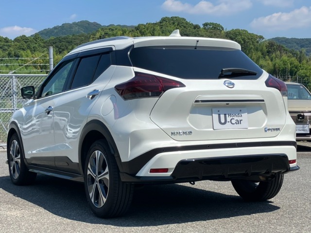 日産 キックス １．２ Ｘ （Ｅ－ＰＯＷＥＲ） R4年 (九州・沖縄) 99