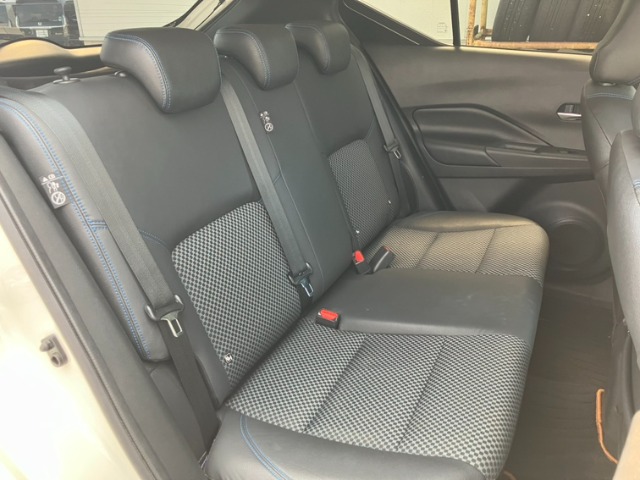 日産 キックス １．２ Ｘ （Ｅ－ＰＯＷＥＲ） R4年 (九州・沖縄) 99