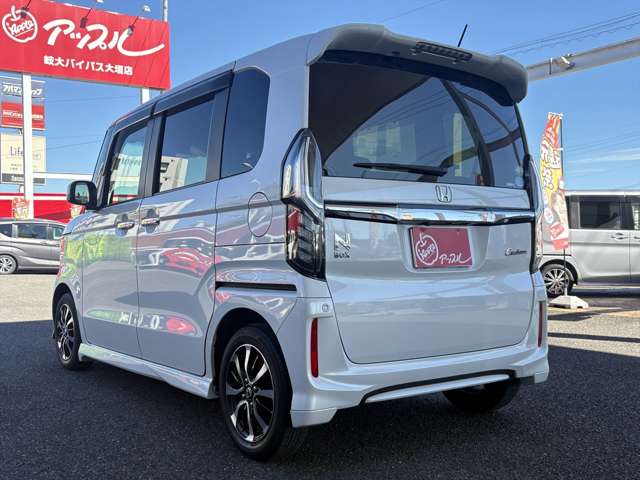 ホンダ Ｎ　ＢＯＸ カスタム ６６０ Ｇ Ｌ ホンダセンシング R2年 (東海) 99