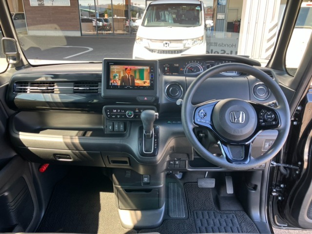 ホンダ Ｎ　ＢＯＸ カスタム ６６０ Ｌ R3年 (九州・沖縄) 99