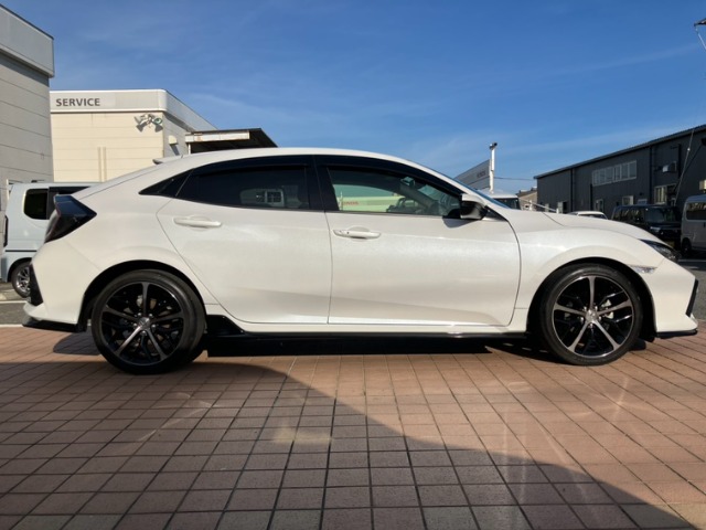 ホンダ シビック １．５ R2年 (九州・沖縄) 99