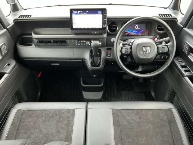 ホンダ Ｎ　ＢＯＸ カスタム ６６０ ターボ R8年 (九州・沖縄) 99