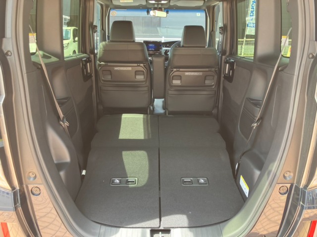 ホンダ Ｎ　ＢＯＸ カスタム ６６０ Ｌ ターボ R4年 (九州・沖縄) 99