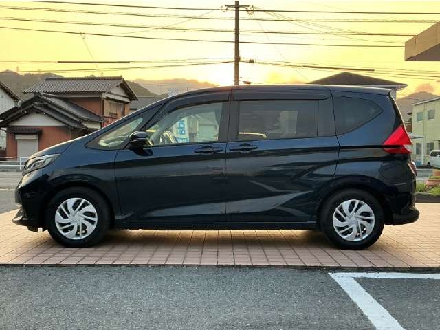 ホンダ フリード＋ １．５ Ｇ ホンダセンシング R3年 (九州・沖縄) 99