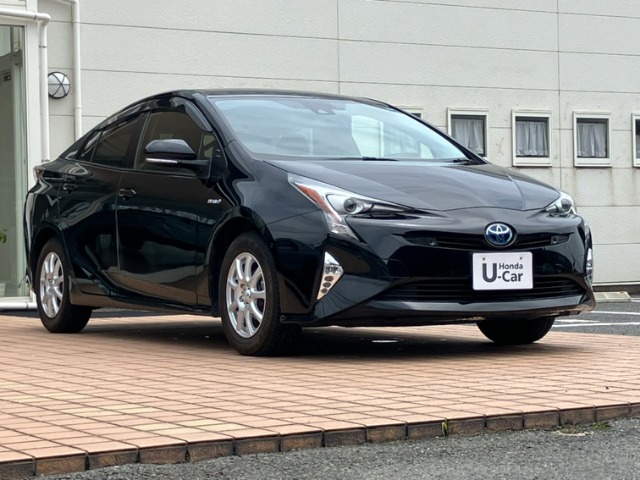 トヨタ プリウス １．８ Ｓ セーフティ プラス Ｅ－ＦＯＵＲ ４ＷＤ H30年 (九州・沖縄) 99