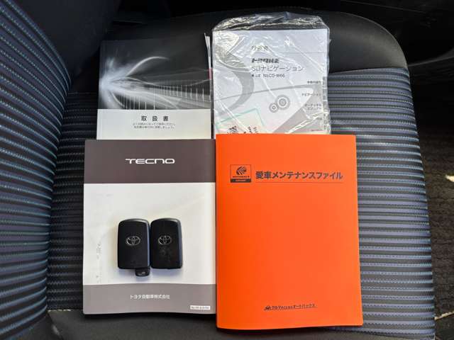 トヨタ ヴォクシー ２．０ ＺＳ 煌ＩＩ H29年 () 99