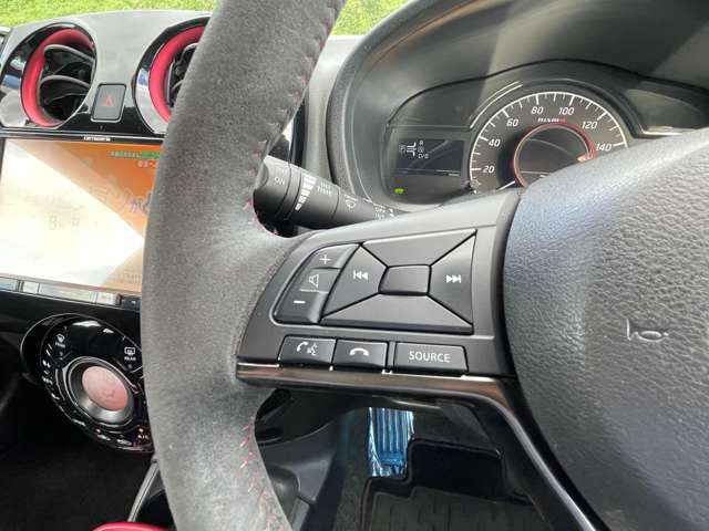 日産 ノート １．２ Ｅ－ＰＯＷＥＲ ＮＩＳＭＯ H30年 () 99