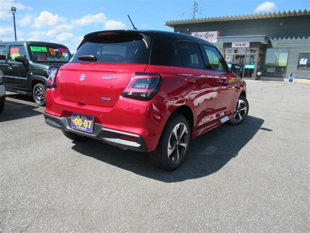 スズキ スイフト １．２ ハイブリッド ＭＺ ４ＷＤ R6年 (東北) 99
