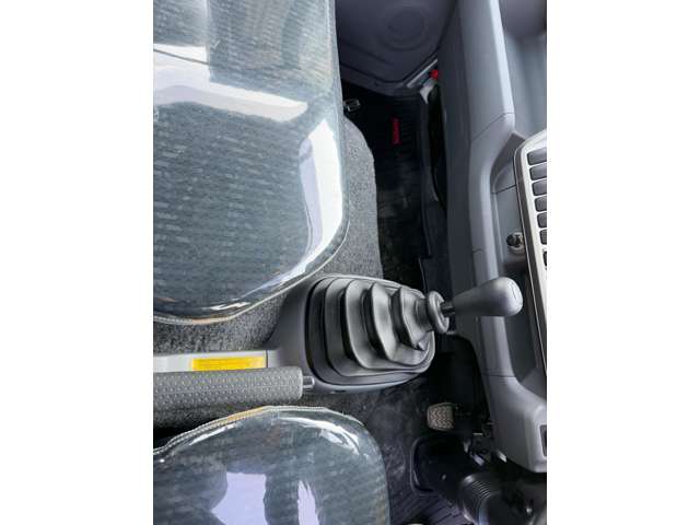 トヨタ ダイナ １．３５トン R3年 (近畿) 99