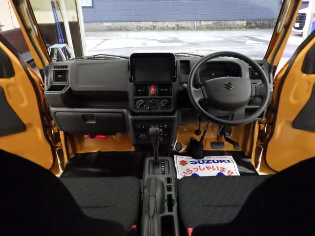 スズキ キャリイトラック ６６０ スーパーキャリイ Ｘリミテッド ３方開 ４ＷＤ R8年 () 99