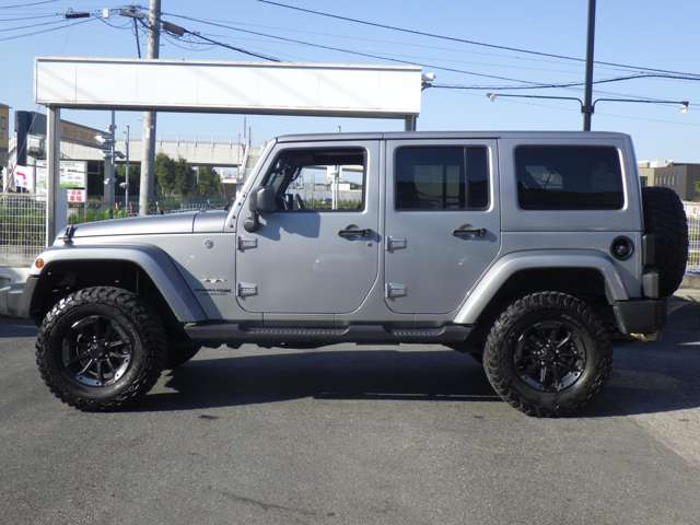 ジープ ラングラー　アンリミテッド アンリミテッド サハラ ４ＷＤ H30年 () 99