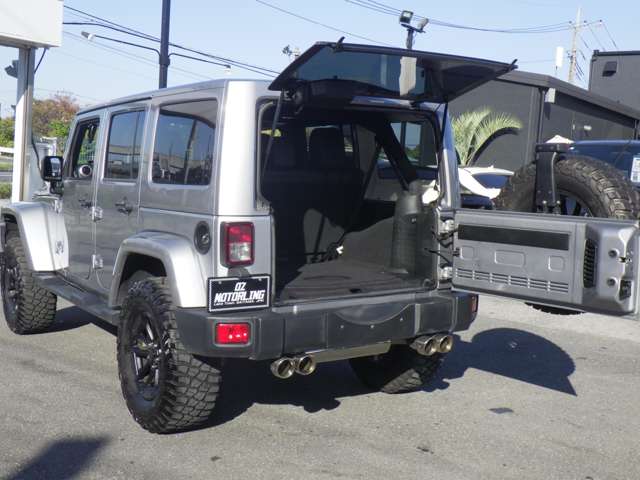 ジープ ラングラー　アンリミテッド アンリミテッド サハラ ４ＷＤ H30年 () 99