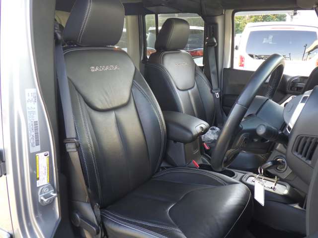 ジープ ラングラー　アンリミテッド アンリミテッド サハラ ４ＷＤ H30年 () 99