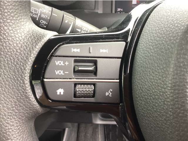 ホンダ Ｎ　ＢＯＸ カスタム ６６０ R8年 (九州・沖縄) 99