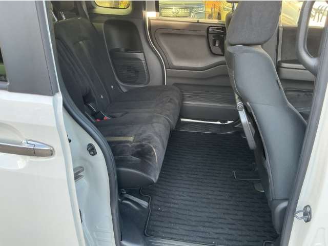 ホンダ Ｎ　ＢＯＸ カスタム ６６０ Ｌ R4年 (九州・沖縄) 99