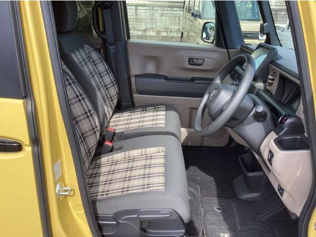 ホンダ Ｎ　ＢＯＸ ジョイ ６６０ ２トーン R7年 (九州・沖縄) 99