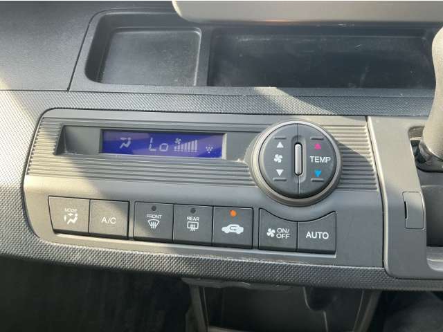 ホンダ フリードスパイク １．５ Ｇ ジャストセレクション H27年 (九州・沖縄) 99