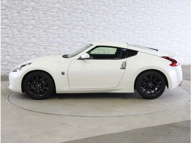 日産 フェアレディＺ ３．７ R2年 () 99