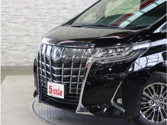 トヨタ アルファード　ハイブリッド ハイブリッド ２．５ エグゼクティブ ラウンジ Ｅ－ＦＯＵＲ ４ＷＤ R1年 (関東) 99