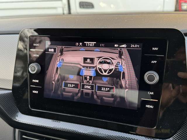 フォルクスワーゲン Ｔ－ＣＲＯＳＳ ＴＳＩ アクティブ R7年 () 99