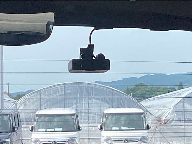 ホンダ Ｎ　ＢＯＸ カスタム ６６０ Ｇ Ｌ ターボ ホンダセンシング R1年 (九州・沖縄) 99