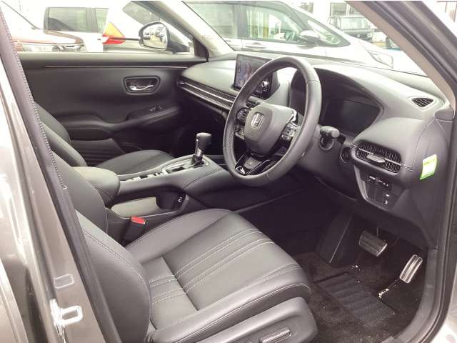 ホンダ ＺＲ−Ｖ １．５ Ｚ R8年 (九州・沖縄) 99