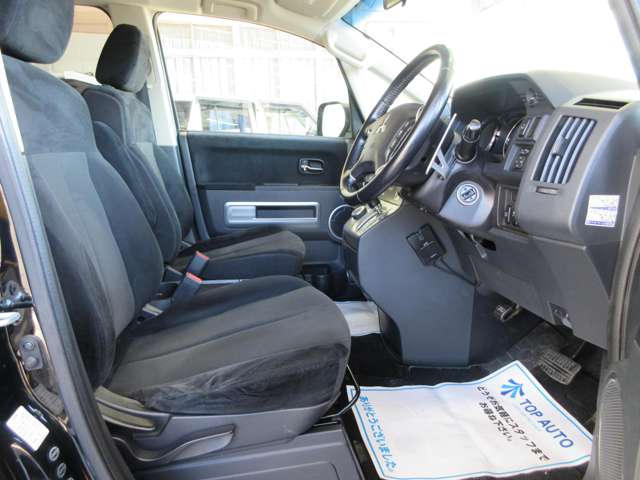 三菱 デリカ　Ｄ：５ ２．４ Ｇ ナビパッケージ ４ＷＤ H19年 (関東) 99
