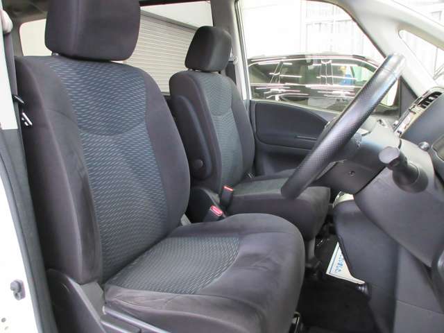日産 セレナ ２．０ ハイウェイスター Ｓエディション H28年 (関東) 99