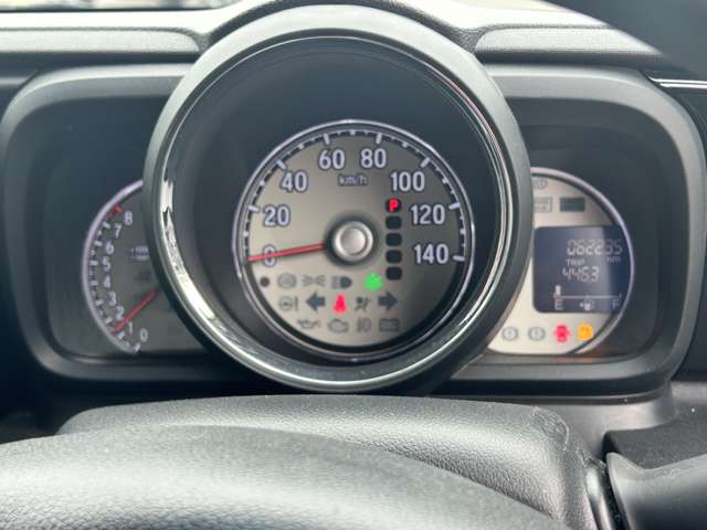 ホンダ Ｎ−ＯＮＥ ６６０ Ｇ Ｌパッケージ H27年 (九州・沖縄) 99