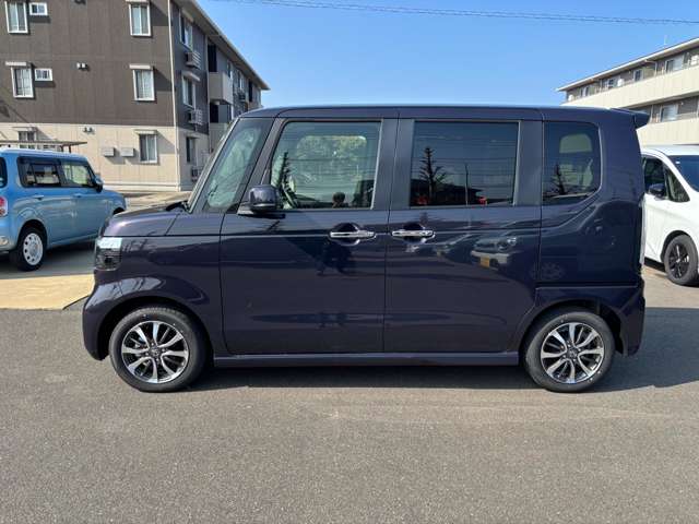 ホンダ Ｎ　ＢＯＸ カスタム ６６０ R6年 (九州・沖縄) 99