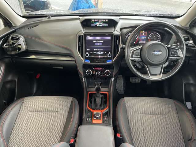 スバル フォレスター ２．５ エックスブレイク ４ＷＤ H30年 (近畿) 99