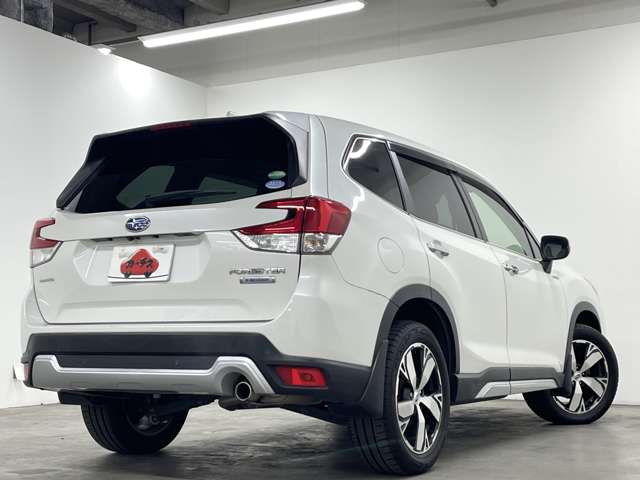 スバル フォレスター　ハイブリッド ２．０ アドバンス ４ＷＤ R2年 () 99
