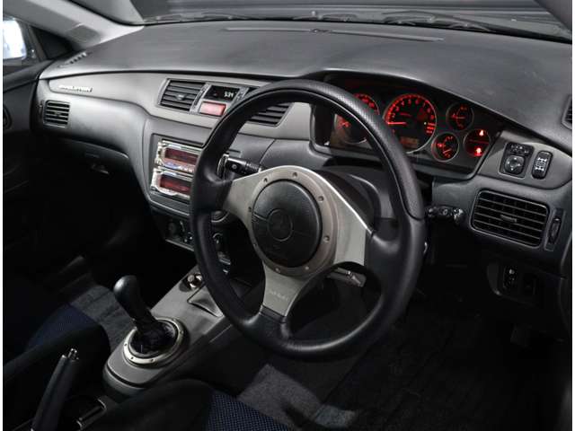 三菱 ランサー ２．０ ＧＳＲ ＶＩＩ ４ＷＤ H13年 () 99