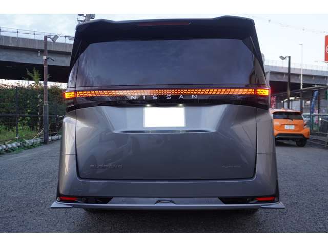 日産 エルグランド １．５ Ｘ Ｅ－４ＯＲＣＥ ４ＷＤ R8年 (近畿) 99
