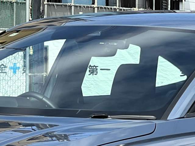 アウディ Ｑ４　ｅ−トロン　スポーツバック ４０　Ｓライン R4年 (近畿) 99