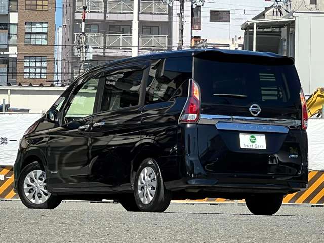 日産 セレナ ２．０ Ｘ Ｖセレクション H30年 (近畿) 99