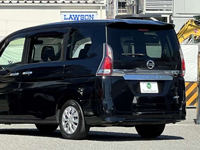 日産 セレナ ２．０ Ｘ Ｖセレクション H30年 (近畿) 99