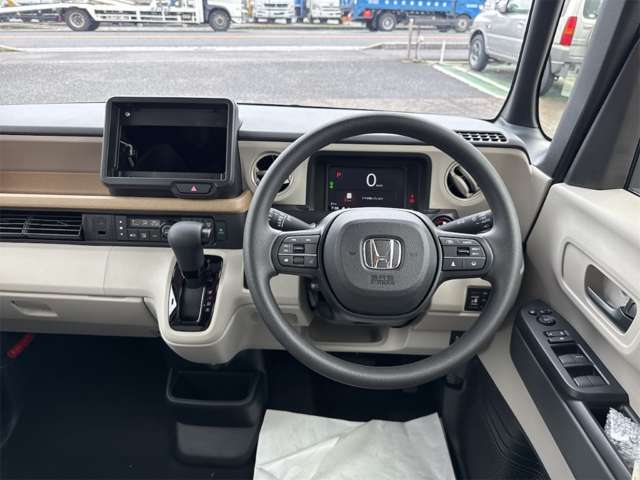 ホンダ Ｎ　ＢＯＸ ６６０ ファッションスタイル ２トーン R8年 (近畿) 99