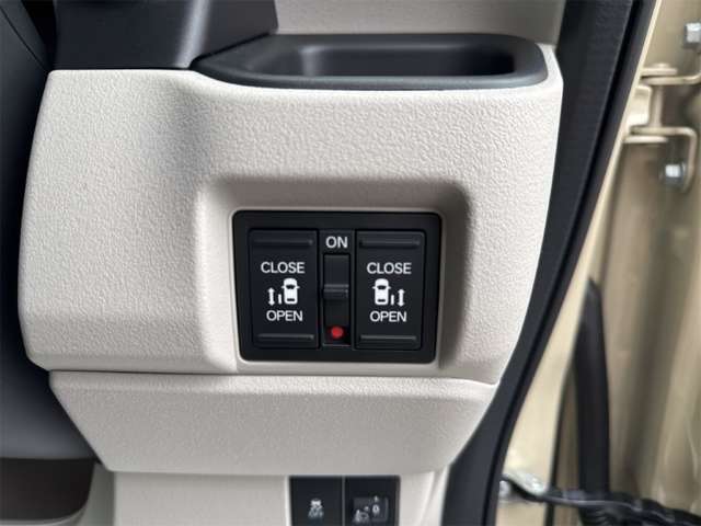 ホンダ Ｎ　ＢＯＸ ６６０ ファッションスタイル ２トーン R8年 (近畿) 99
