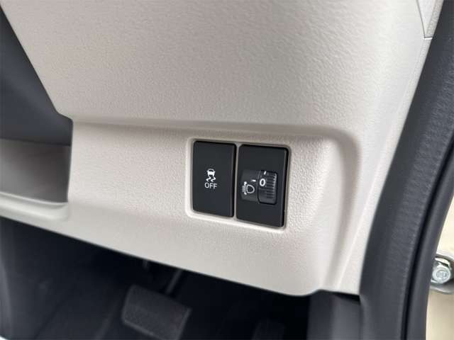 ホンダ Ｎ　ＢＯＸ ６６０ ファッションスタイル ２トーン R8年 (近畿) 99