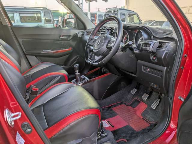 スズキ スイフト スポーツ １．４ スズキ セーフティ サポート非装着車 R4年 () 99