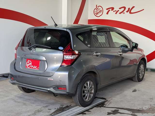 日産 ノート １．２ Ｘ ＦＯＵＲ スマートセーフティエディション ４ＷＤ H29年 () 99
