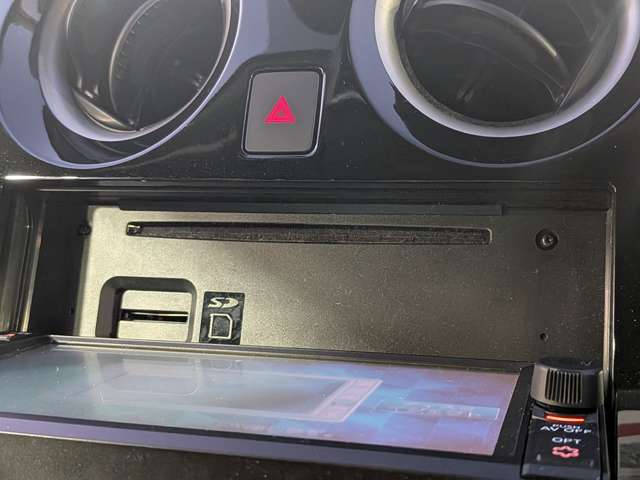 日産 ノート １．２ Ｘ ＦＯＵＲ スマートセーフティエディション ４ＷＤ H29年 () 99
