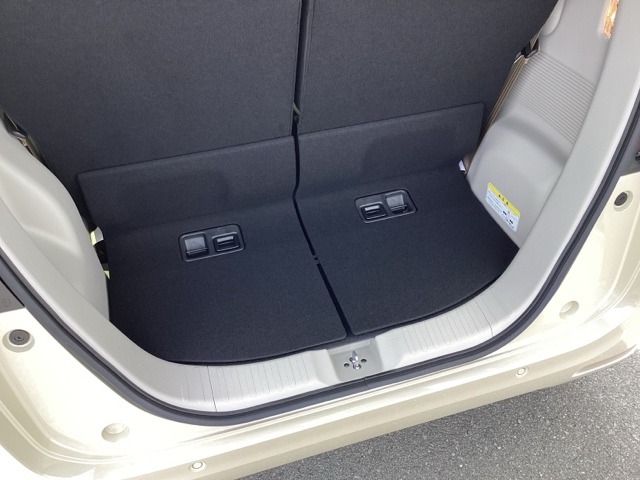 ホンダ Ｎ　ＢＯＸ ６６０ ファッションスタイル ２トーン R7年 () 99