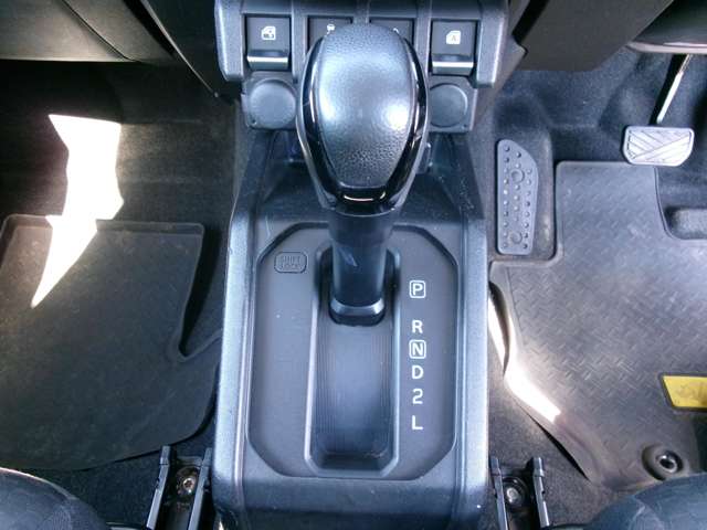 スズキ ジムニー ６６０ ＸＧ ４ＷＤ H30年 () 99